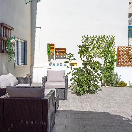 Caparica Sun Beach * Charneca (Setubal)