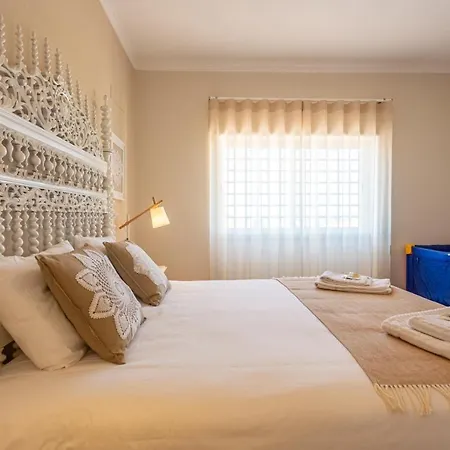 Caparica Sun Beach * Шарнека